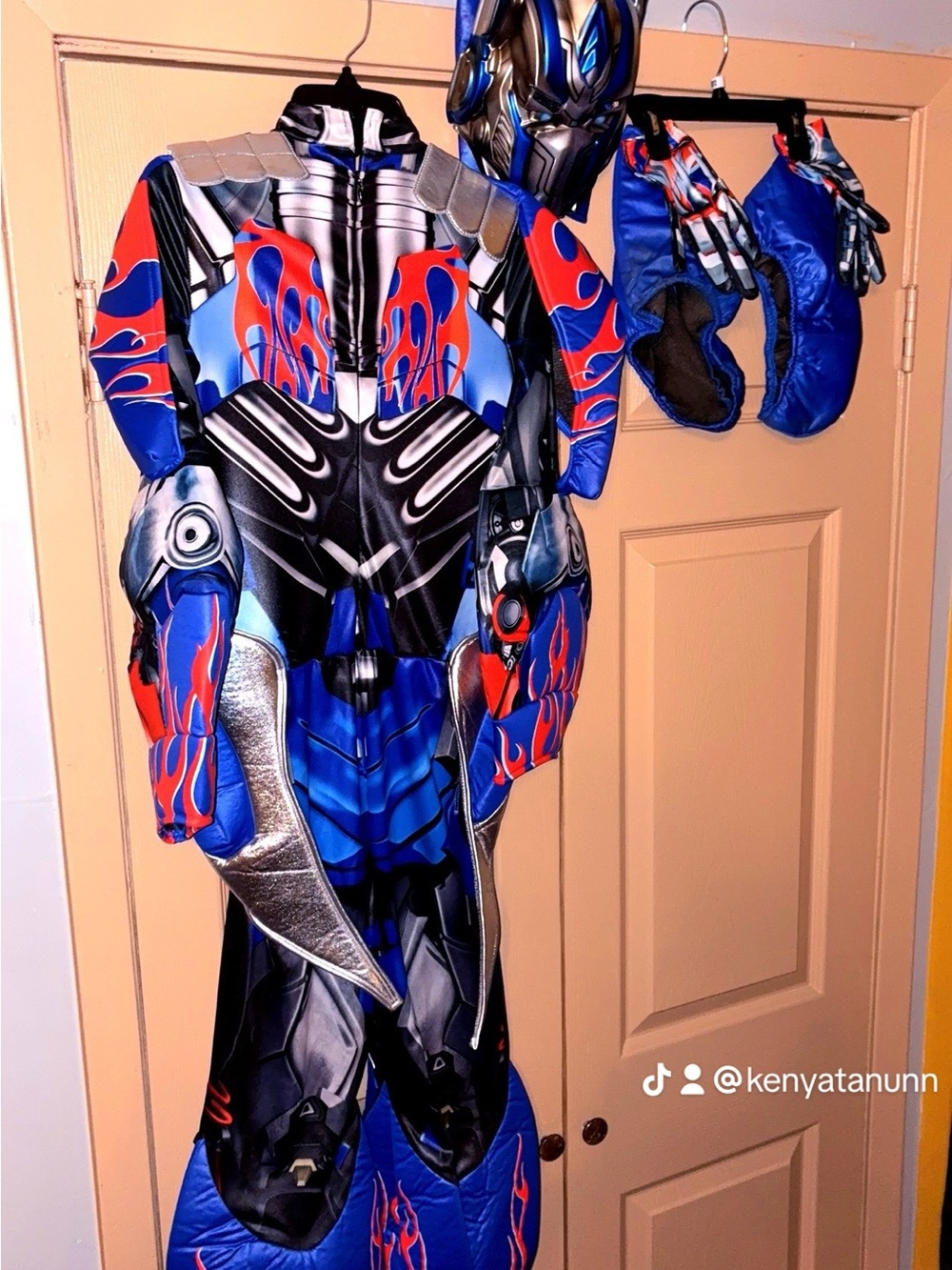 Boys Transformers Optimus Prime - Picture 2 of 6